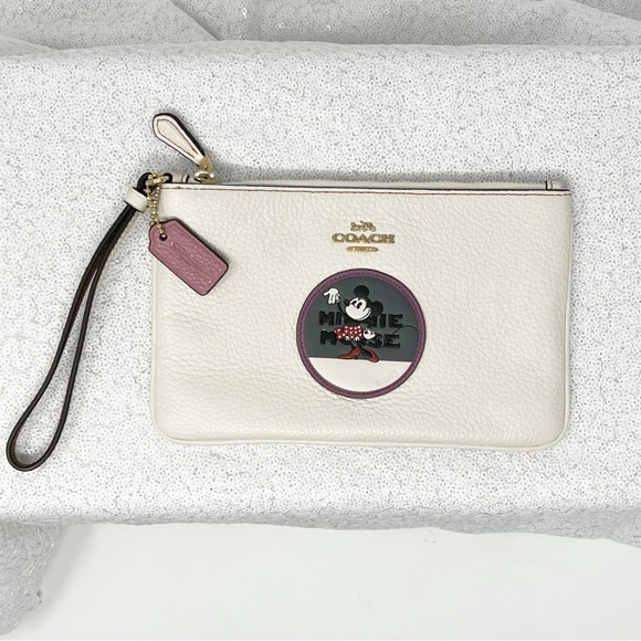 Coach x Disney Pebble leather Minnie Mouse Patch wristlet purse wallet - Picture 2 of 16